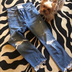 Mother Jeans Insider Crop step fray